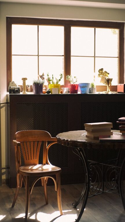 How to Create a Cozy Reading Corner at Home